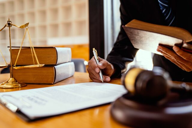 Inventário extrajudicial com testamento: é possível?